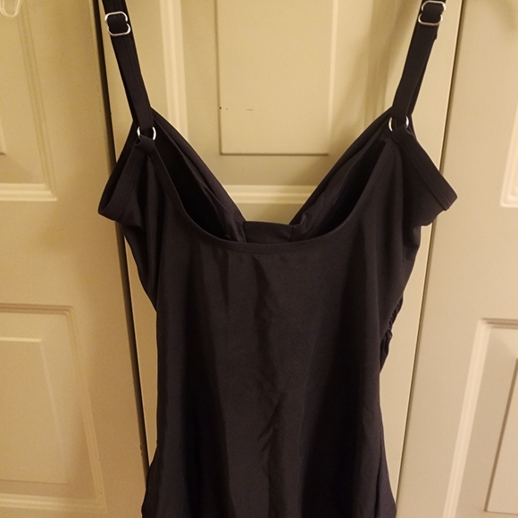 Janzen - Picture 5 of 7